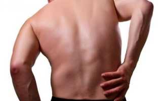 Очень болит в правом боку на спине