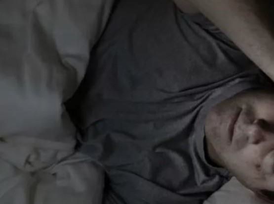 Среди ночи болит голова