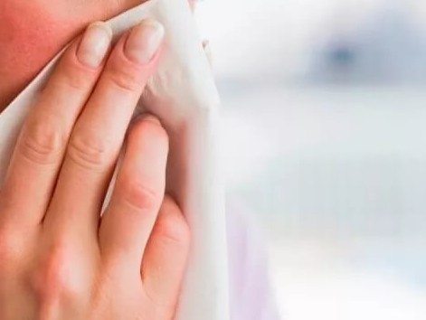 Болит ли голова от аллергии